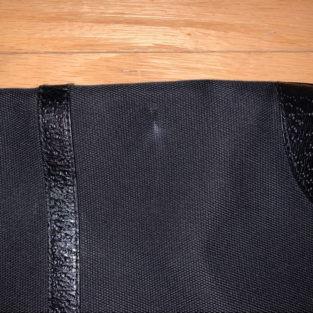 Authentic Gucci Hobo bag - Picture 4 of 7